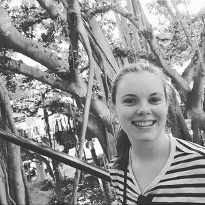 Meet your Posher, Julie